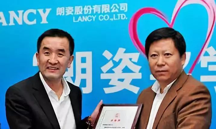 大美bat365官网登录入口 |明心见性，止于至善，民族教育践行者(图10)
